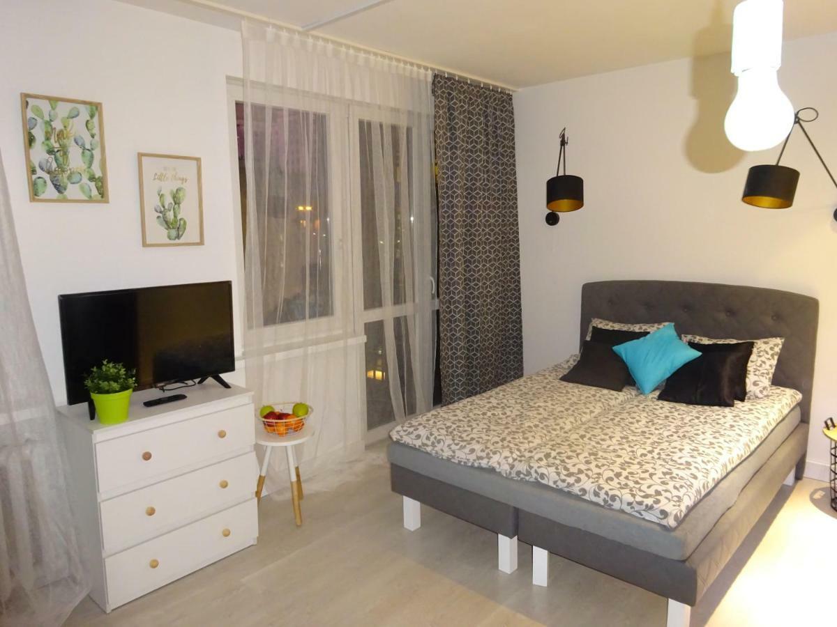 Apartament Nikola Варшава Экстерьер фото